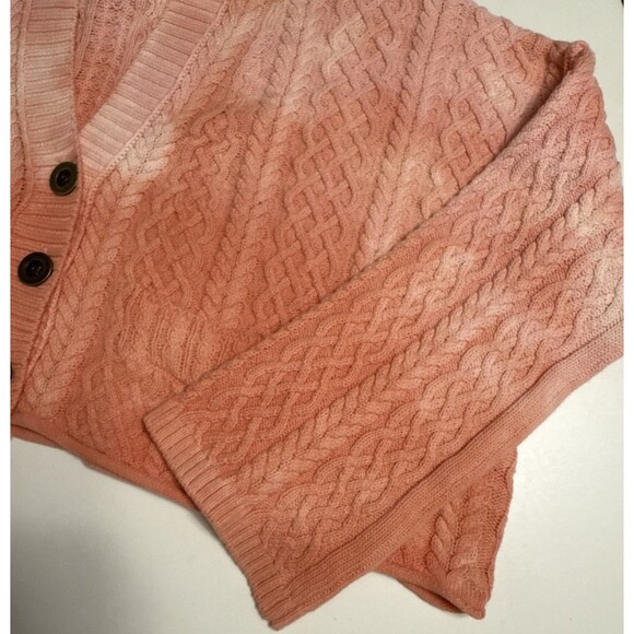 Free People XS Sweater Washed Ashore Cable Knit Cardi Pink Cloud Combo NWT - Picture 8 of 8